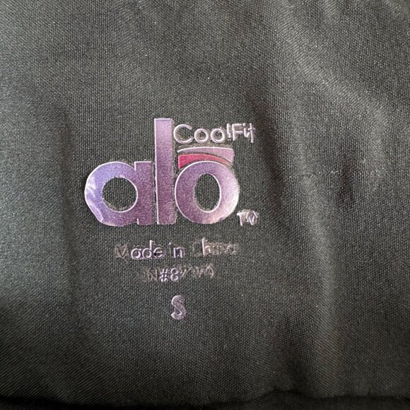 Alo Womens Cool Fit Pants Black Size Small Capri Stretch Pockets Hiking - Picture 3 of 11